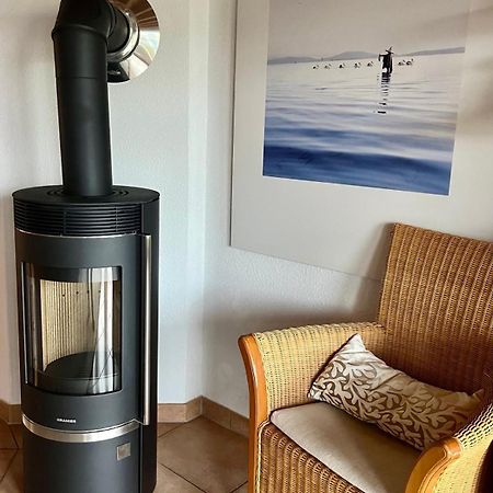 Ferienhaus Mit Bootssteg Am See In Rheinsberg Bagian luar foto