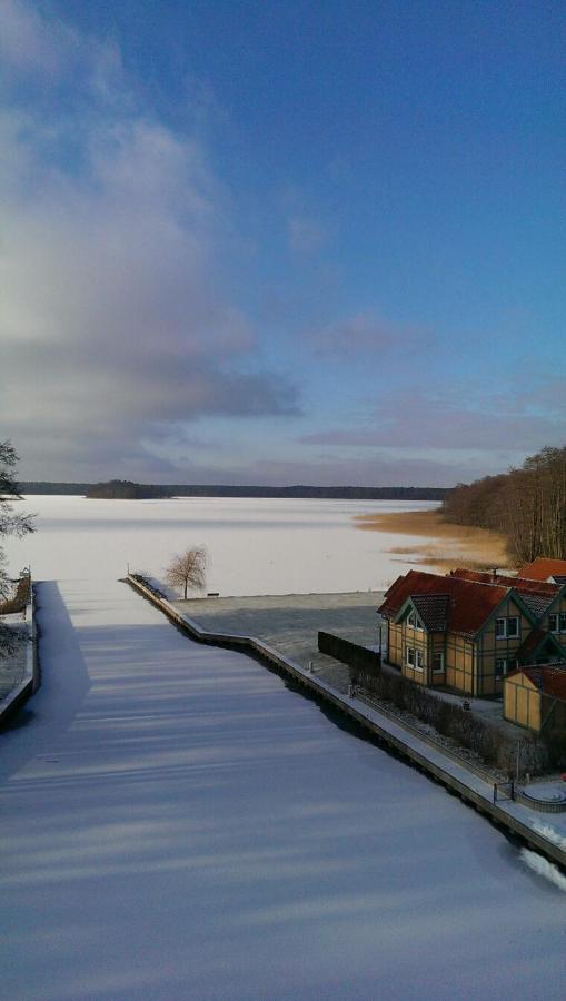Ferienhaus Mit Bootssteg Am See In Rheinsberg Bagian luar foto