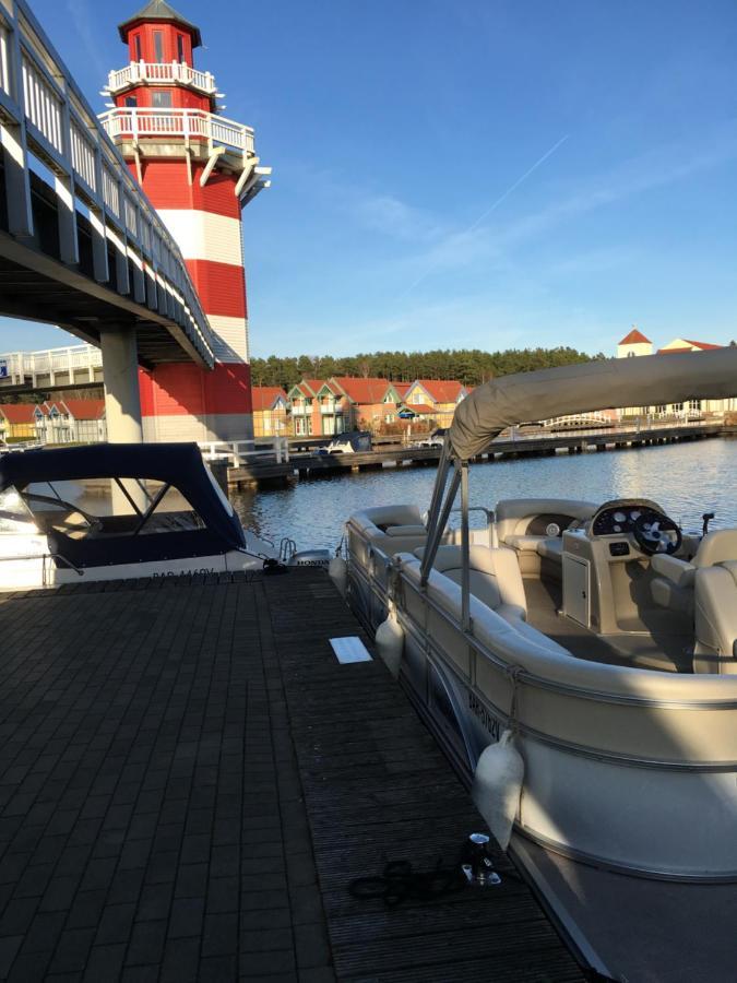 Ferienhaus Mit Bootssteg Am See In Rheinsberg Bagian luar foto